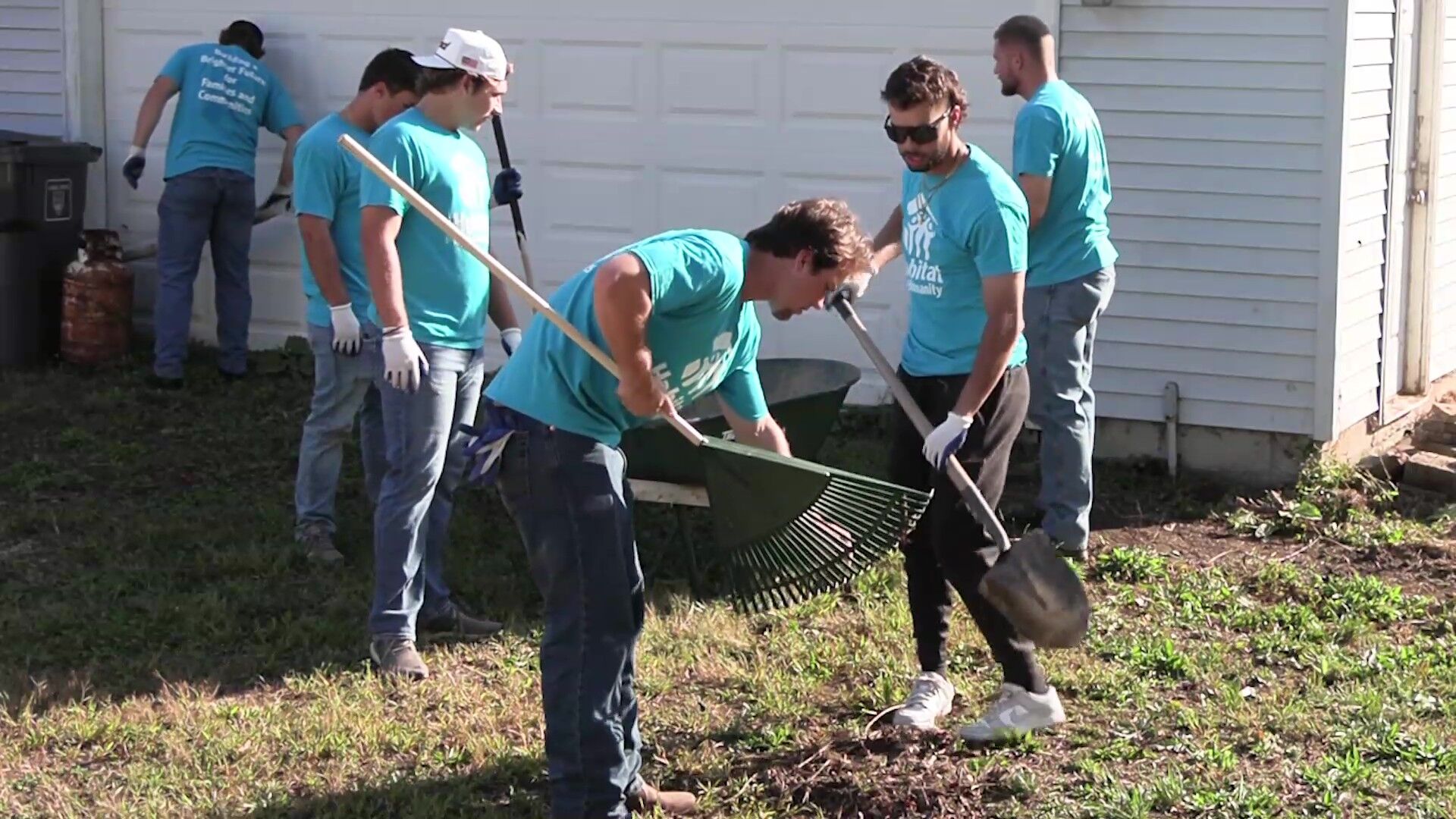 UNOH athletes help Habitat for Humanity rehab Lima home
